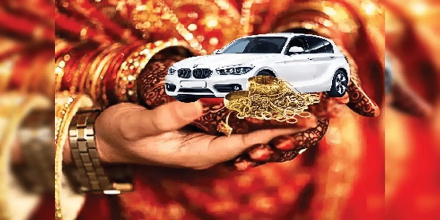 In Agra, a woman asked for a car from her engineer husband